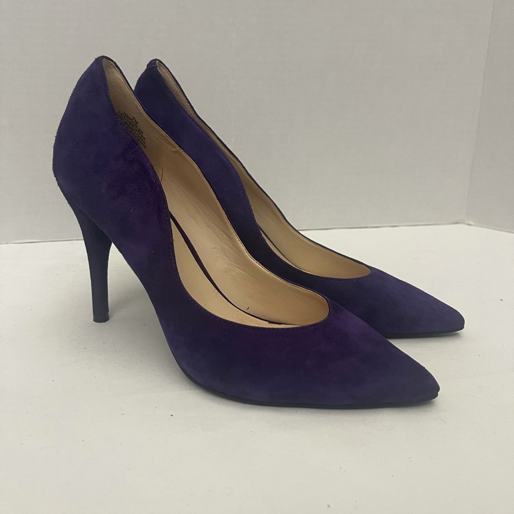 Nine West Grape Purple suede heels size 7